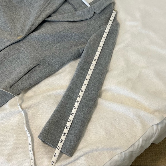 Aritzia Babaton Steadman Coat | Heather Light Grey Size Medium - Picture 12 of 13